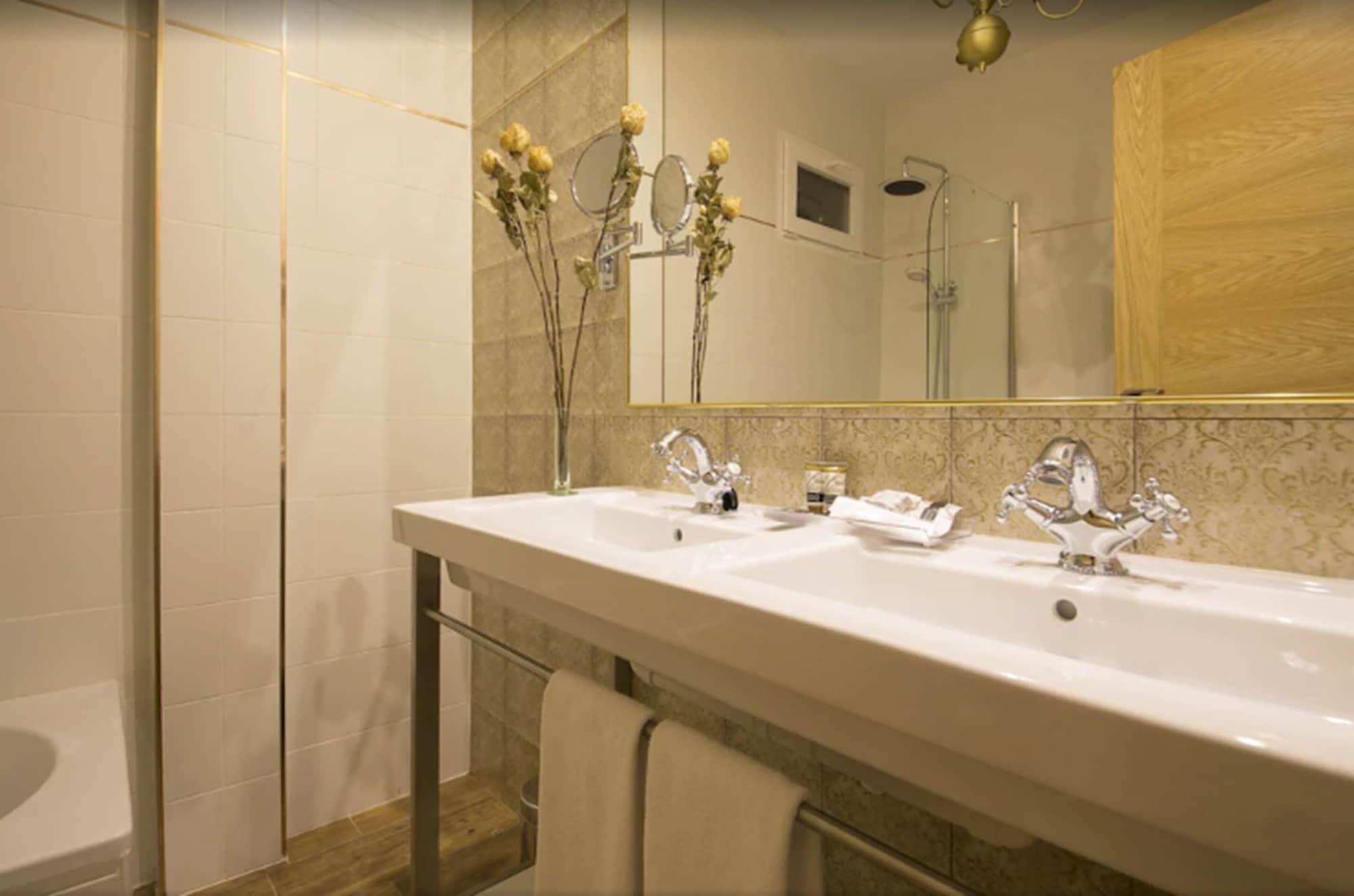 Hotel Real Segovia By Recordis Hotels Екстериор снимка