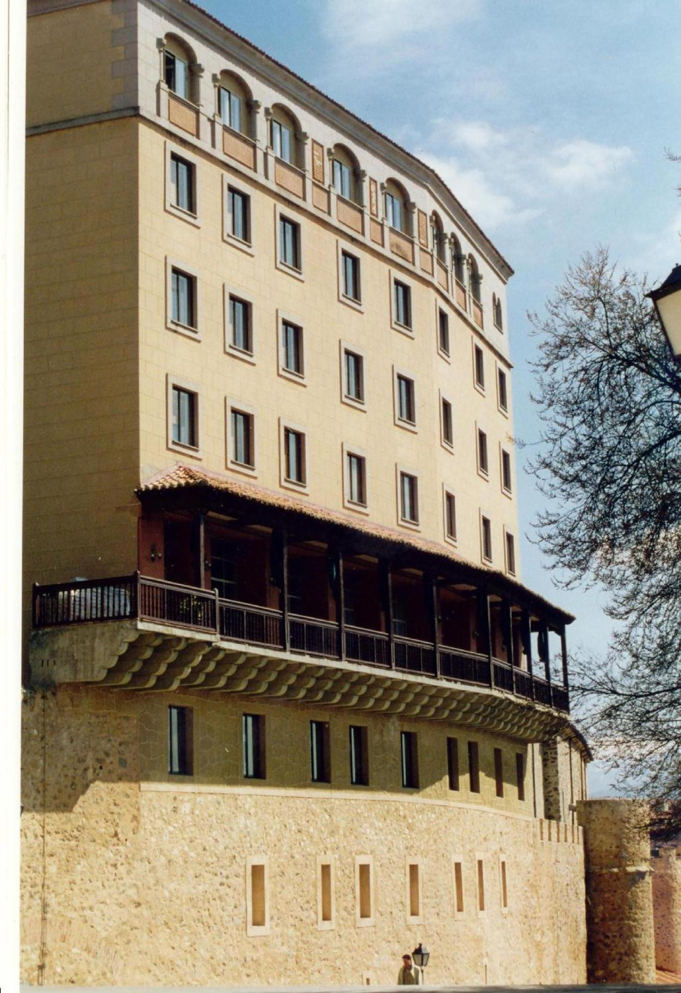 Hotel Real Segovia By Recordis Hotels Екстериор снимка