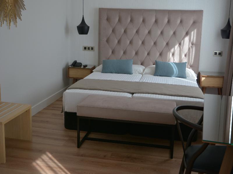 Hotel Real Segovia By Recordis Hotels Екстериор снимка