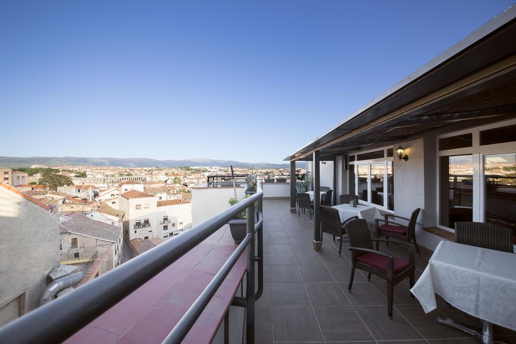 Hotel Real Segovia By Recordis Hotels Екстериор снимка
